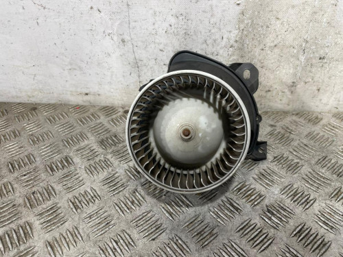 MOTOR CALEFACCION 