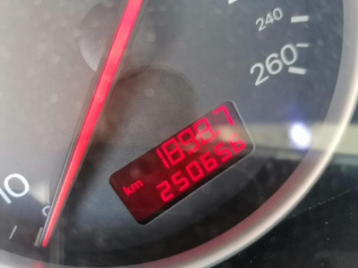 AUDI A4 BERLINA (8E)