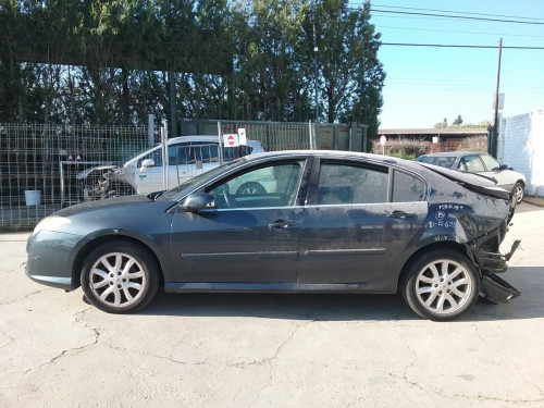  RENAULT LAGUNA III BERLINA 