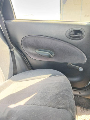 GUARNECIDO PUERTA TRASERA IZQUIERDA Ford Escort Berl./Turnier (1995->)