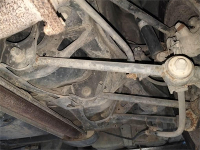BRAZO SUSPENSION TRASERO DERECHO
