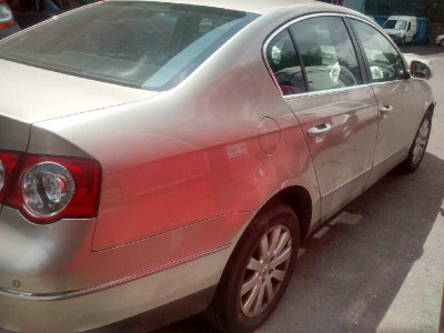 VOLKSWAGEN PASSAT BERLINA (3C2)