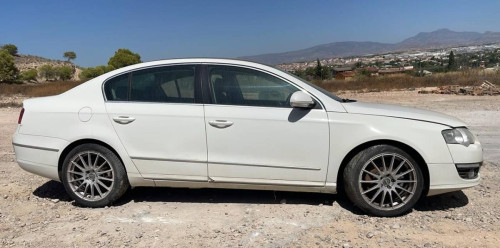VOLKSWAGEN PASSAT BERLINA (3C2) — vehículo donante para recambios 