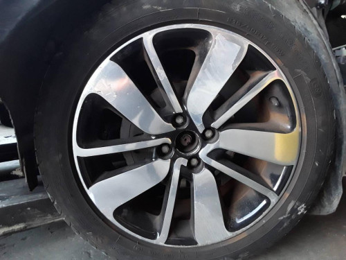 LLANTA Alfa Romeo MITO (145) 