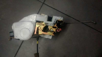 CERRADURA PUERTA DELANTERA IZQUIERDA, MITSUBISHI, MONTERO PININ IO (H60/H70)