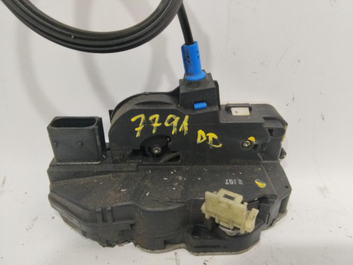 CERRADURA PUERTA DELANTERA DERECHA Opel ASTRA J BERLINA 5P 