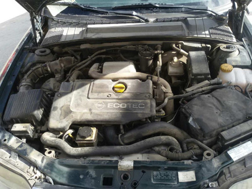  OPEL VECTRA B BERLINA 