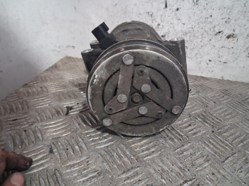 COMPRESOR AIRE ACONDICIONADO 