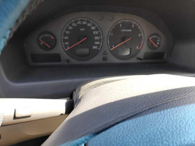 VOLVO S60 BERLINA