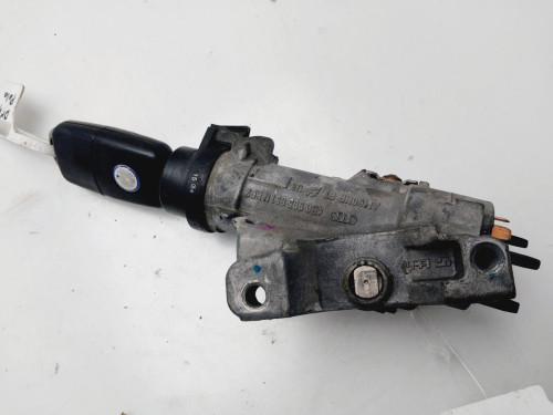 CONMUTADOR DE ARRANQUE VOLKSWAGEN POLO IV (9N3) 