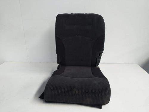  ASIENTOS TERCERA FILA MITSUBISHI GRANDIS (NA0W) 