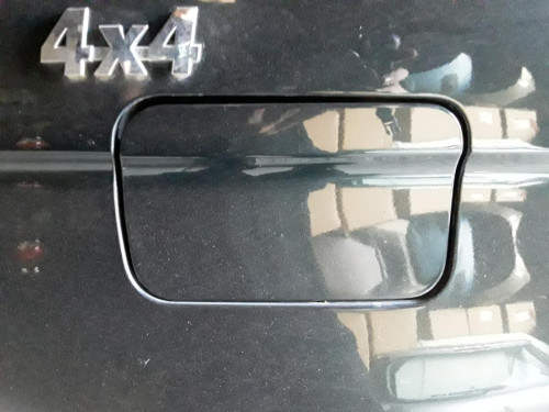 TAPA EXTERIOR COMBUSTIBLE BMW SERIE X5 (E53) 
