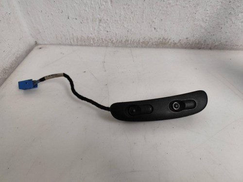  MANDO ELEVALUNAS DELANTERO DERECHO OPEL VECTRA B BERLINA 