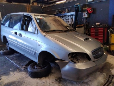 KIA CARNIVAL II (FL)