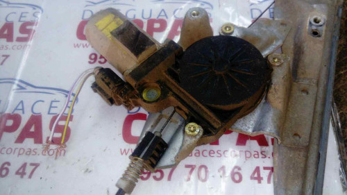 ELEVALUNAS DELANTERO DERECHO Ford FOCUS BERLINA (CAK) 
