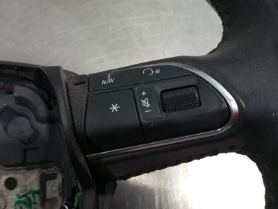 VOLANTE, AUDI, Q3 (8UG)