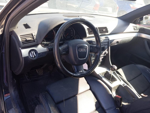 AUDI A4 AVANT (8E) — автомобиль-донор на запчасти 