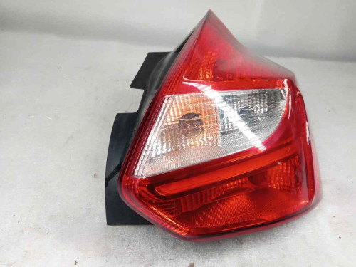 PILOTO TRASERO DERECHO Ford FOCUS BERLINA (CB8) 