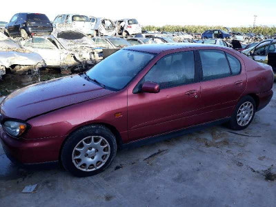 NISSAN PRIMERA BERLINA (P11)