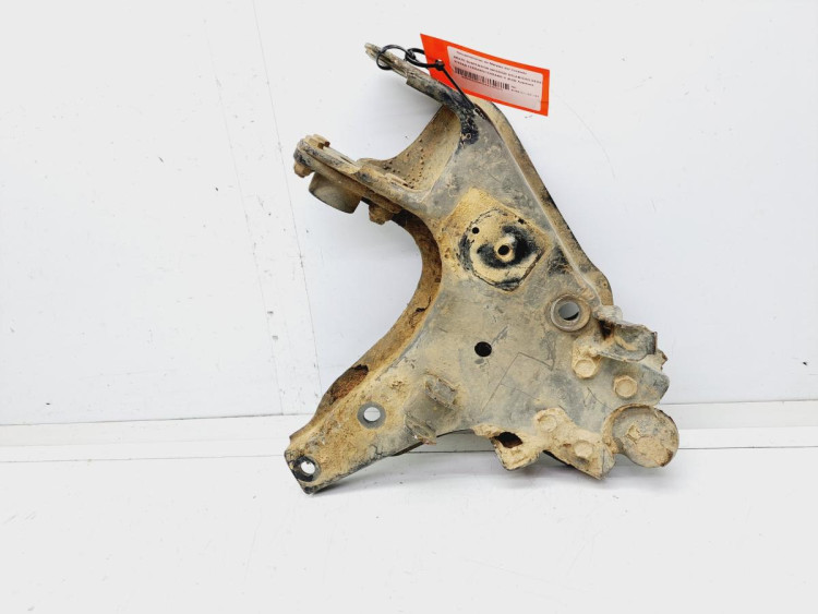 BRAZO SUSPENSION INFERIOR DELANTERO DERECHO