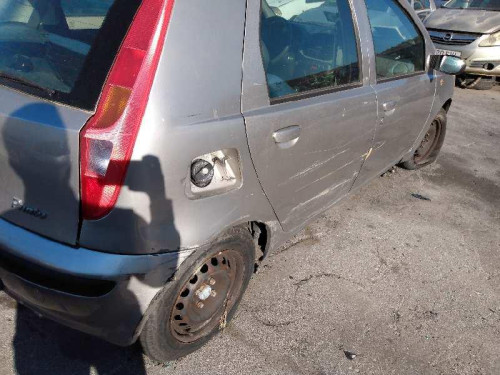 FIAT II PUNTO (188) BERLINA — vehículo donante para recambios 