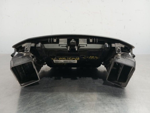  OPEL INSIGNIA BERLINA 