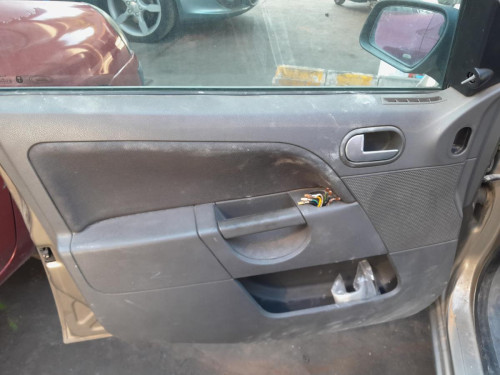  FORD FIESTA (CBK) 
