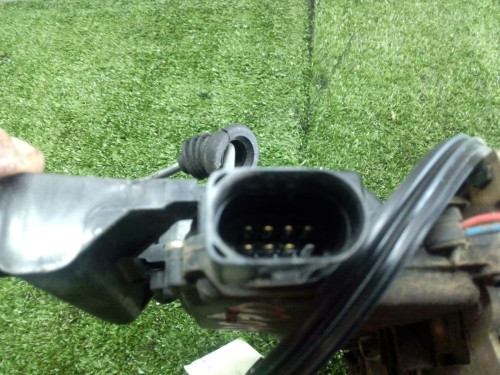 CERRADURA PUERTA DELANTERA DERECHA Volkswagen GOLF IV BERLINA (1J1)(10.1997) 