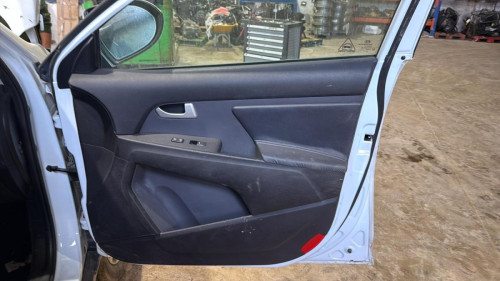 KIA SPORTAGE (SL) — автомобиль-донор на запчасти 