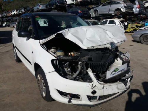  SKODA FABIA (5J2) 