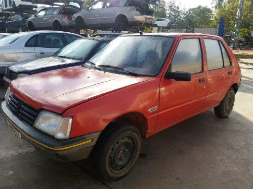  PEUGEOT 205 BERLINA 