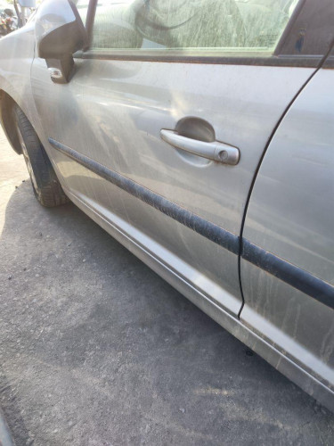 PUERTA DELANTERA IZQUIERDA Peugeot 207 