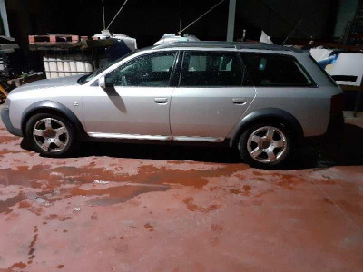 AUDI ALLROAD QUATTRO QUATTRO (4B5)