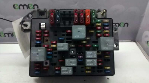  CAJA RELES / FUSIBLES CHEVROLET BLAZER 