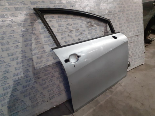  PUERTA DELANTERA DERECHA 