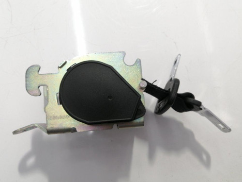  CINTURON SEGURIDAD TRASERO CENTRAL CITROEN C3 PICASSO 