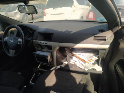 GUANTERA, OPEL, ASTRA H TWIN TOP