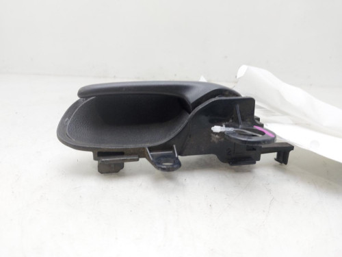 MANETA INTERIOR DELANTERA IZQUIERDA Toyota YARIS (NCP1/NLP1/SCP1) 