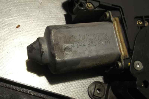 ELEVALUNAS TRASERO DERECHO VOLKSWAGEN SHARAN (7M8) 