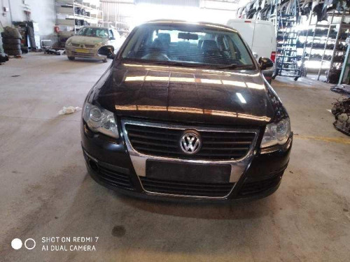  VOLKSWAGEN PASSAT BERLINA (3C2) 