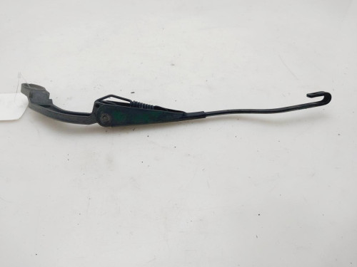 BRAZO LIMPIA TRASERO KIA CARENS (RS) 