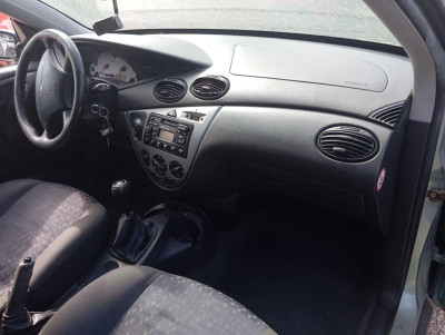 FORD FOCUS BERLINA (CAK)