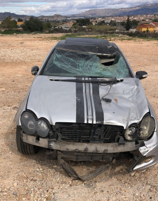 MERCEDES-BENZ CLK (BM 209) COUPE