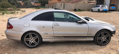 MERCEDES-BENZ CLK (BM 209) COUPE