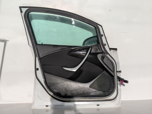  PUERTA DELANTERA IZQUIERDA Opel ASTRA J SPORTS TOURER 