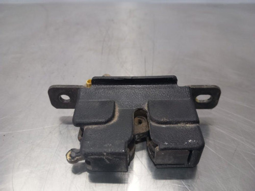  CERRADURA MALETERO / PORTON 