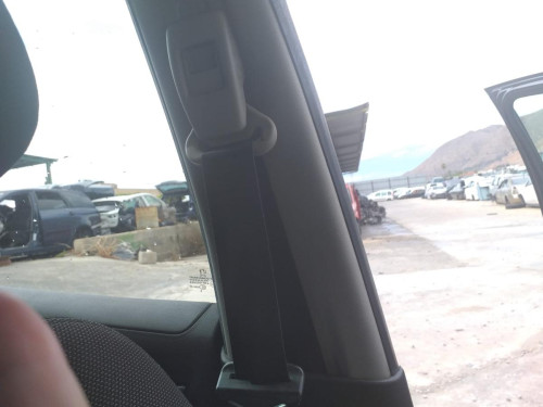 PEUGEOT 207 — vehículo donante para recambios 