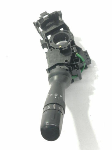 MANDO LUCES Toyota AVENSIS CROSS SPORT (T27) 