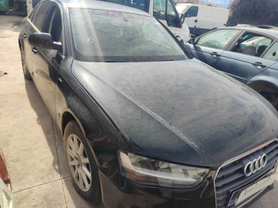 AUDI A4 BERLINA (8K2)