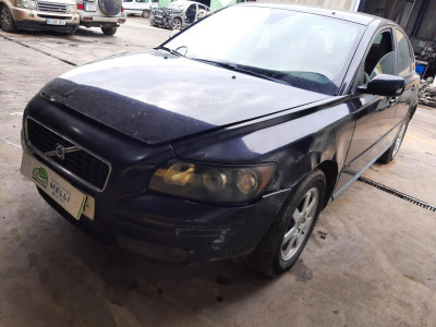VOLVO S40 BERLINA
